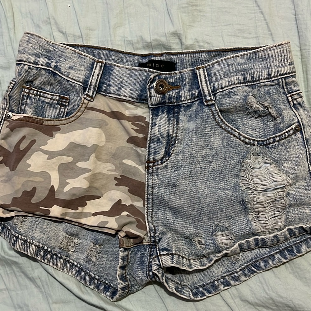 Price is Firm…Short with back pockets brand new